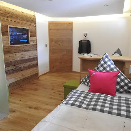 Leos Alpenblume Inklusive Sommer Bergbahnticket Apartment