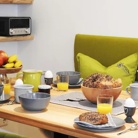 Leos Alpenblume Inklusive Sommer Bergbahnticket Apartment *